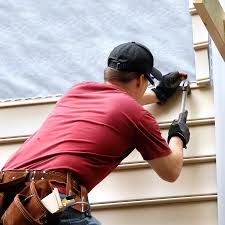 How To Choose The Right Materials for Your Siding Installation in 'Harmony, RI